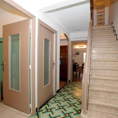 Nyaraló La Maison De Nini *