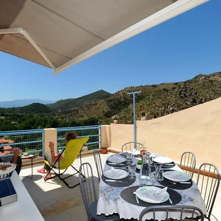 Сasa de vacaciones La Maison De Nini Rodes